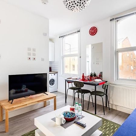 Parkside Stay North London - Victoria Line Buitenkant foto