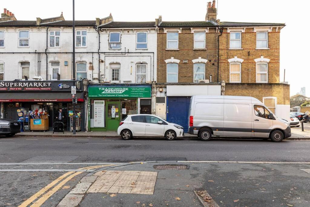 Parkside Stay North London - Victoria Line Buitenkant foto
